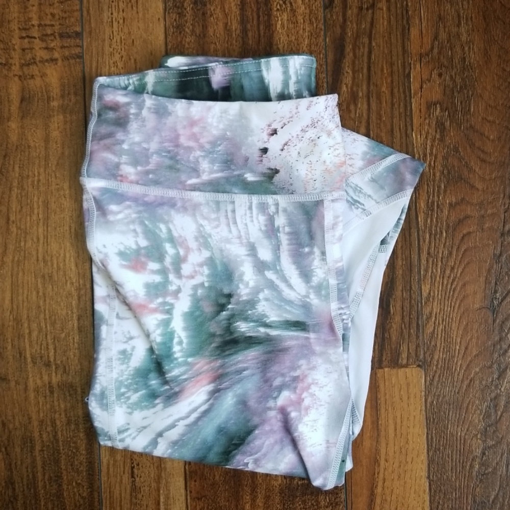White Watercolor Print Leggings